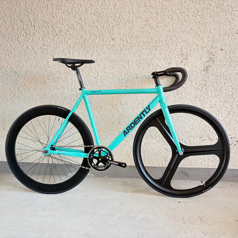Ardentlylite Fixed Gear 700C Bicycle Aluminum Alloy Frame Racing Track Fixed Gear Three-Spoke 60 Complete Bike Ardentlylite Fixed Gear 700C Bicycle Aluminum Alloy Frame Racing Track Fixed Gear Three-Spoke 60 Complete Bike