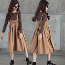 Inglén girls suit 2022 new braces dress Two sets of autumn clothes big children with big children over knee long skirts