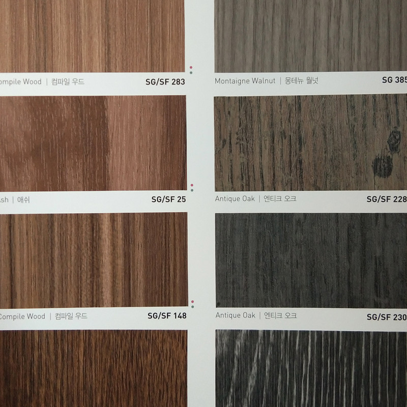 South Korean Samsung emulated oak cherry pine wood grain wallpaper wallpaper film Boeing softsheet modern Nordic minimalist back glue