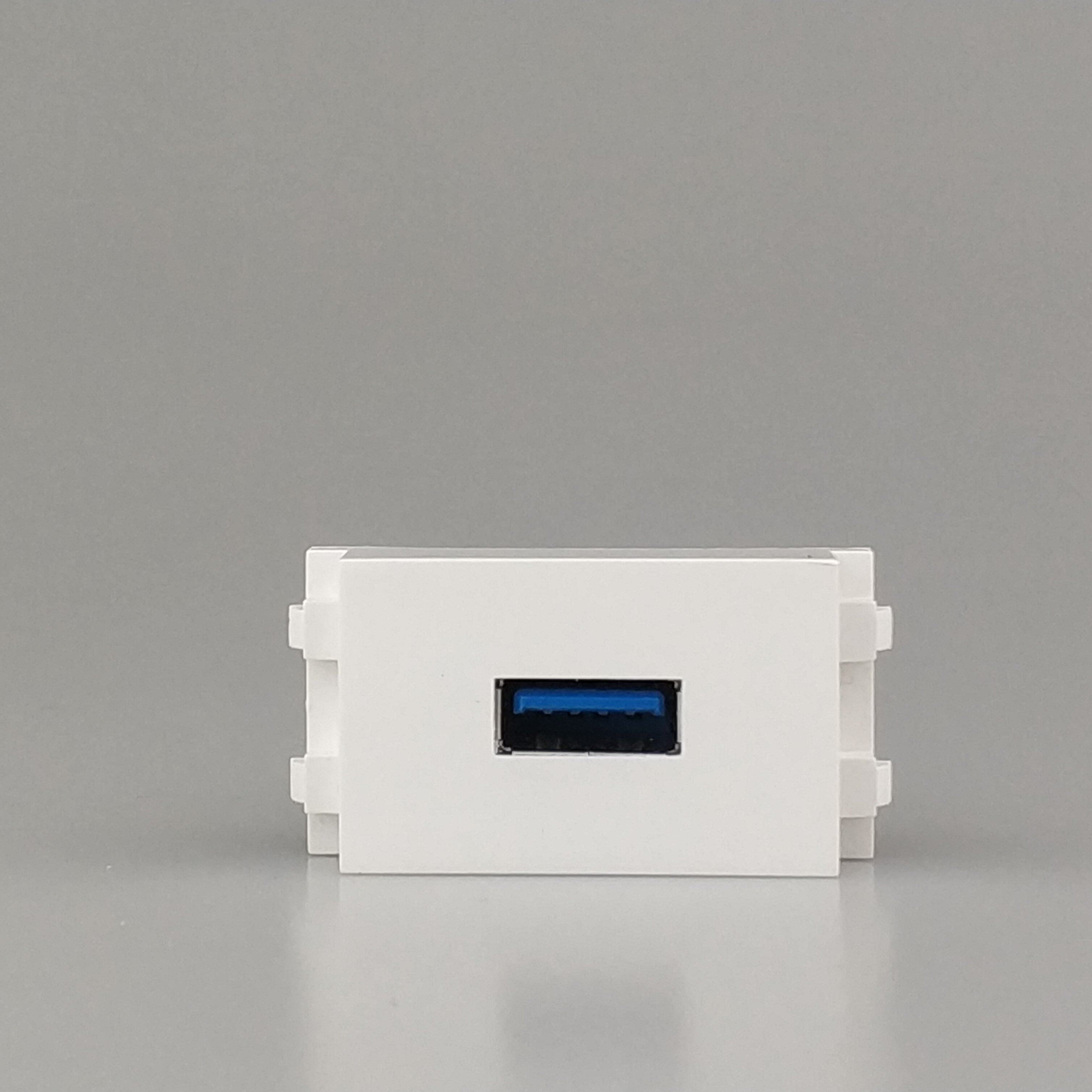 Type 128 USB Module Ground Feature Panel Conversion Joint Straight Plug Switch Computer Socket USB Thru Head