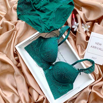 European and American embroidery lace thickened underwear ruffled red red red V steel ring ABC cup bra set