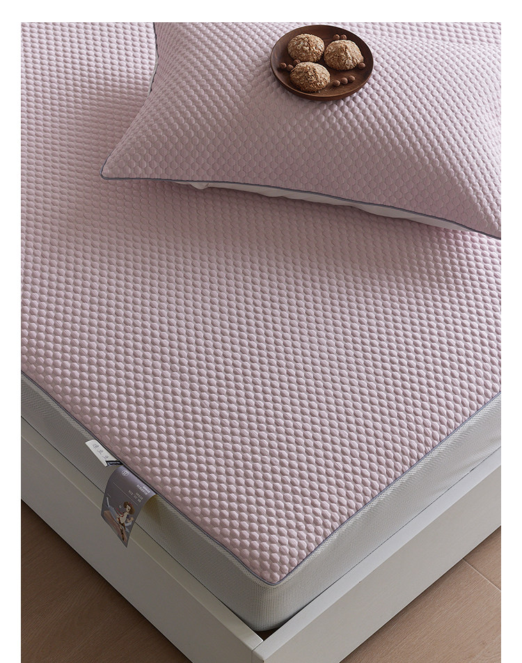 Класс A 2026 новая модель прохладный набор циновок из трех предметов из ледяного шелка летний матрас с простыней на резинке машинная стирка мягкая циновка для кондиционера