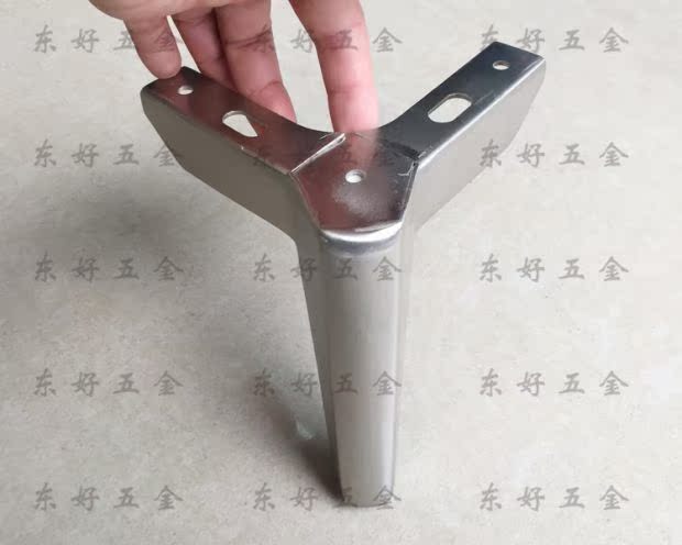 Chân chân ghế sofa màu đen mới của chân giường ottoman bàn cà phê hỗ trợ chân chân tủ kim loại phòng tắm TV chân kim loại chân - Ghế sô pha ghế sofa bệt