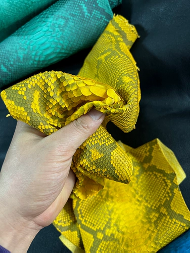 SSS101-124 Special Snake Skin продается