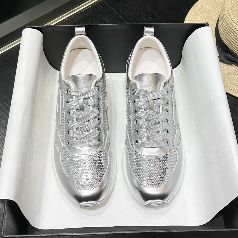 12cm Silver Genuine Leather Height-Increasing Women's Shoes for Petite Individuals, Thick-Soled Travel Shoes, Lightweight Casual Sneakers That Increase Height by 10cm