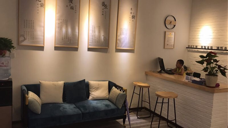 Ghế sắt rèn gỗ rắn cá tính thiết kế nội thất nước Mỹ gác xép thanh ghế phân nhà hàng ghế cao phân - Giải trí / Bar / KTV Đèn bar tại nhà