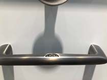 Famous door silent lock gray handle small