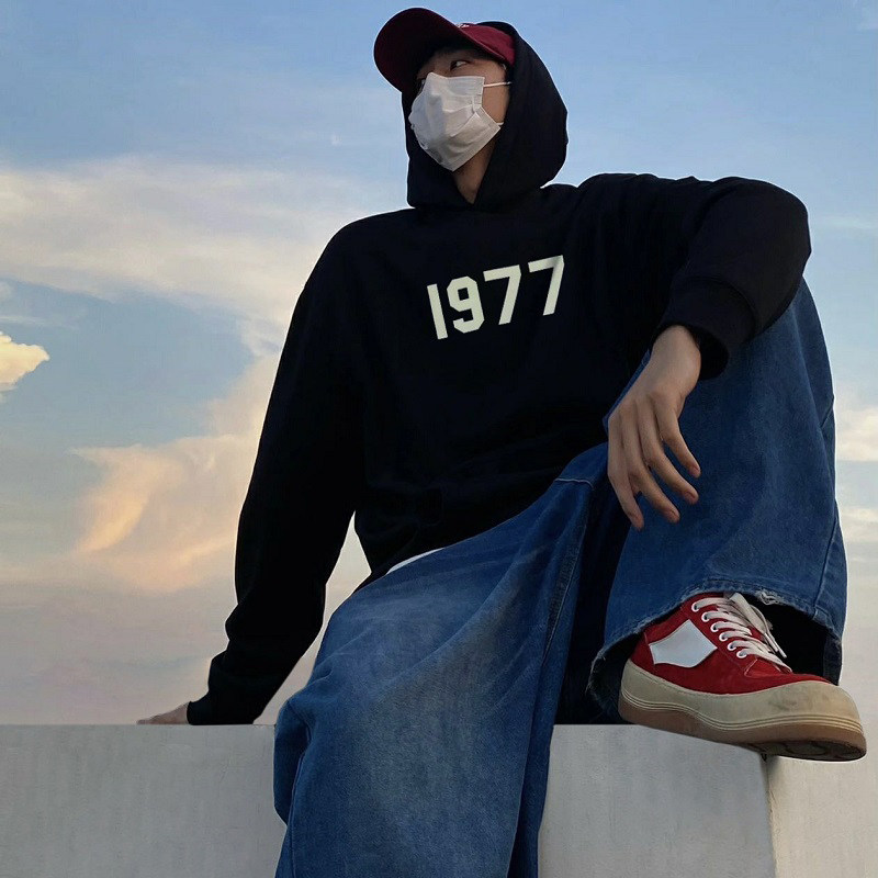 Tide brand good goods recommended 2022 autumn and winter high street style 1977 flocking couple men and women with the same style loose niche