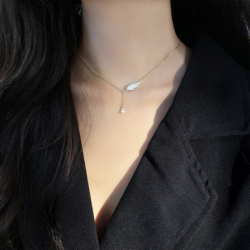 999 pure silver 925 silver selected light extravagant and small crowdsourced design necklace female summer simplicity Temperament Lock Bone Chain Pendant Neck Necklace