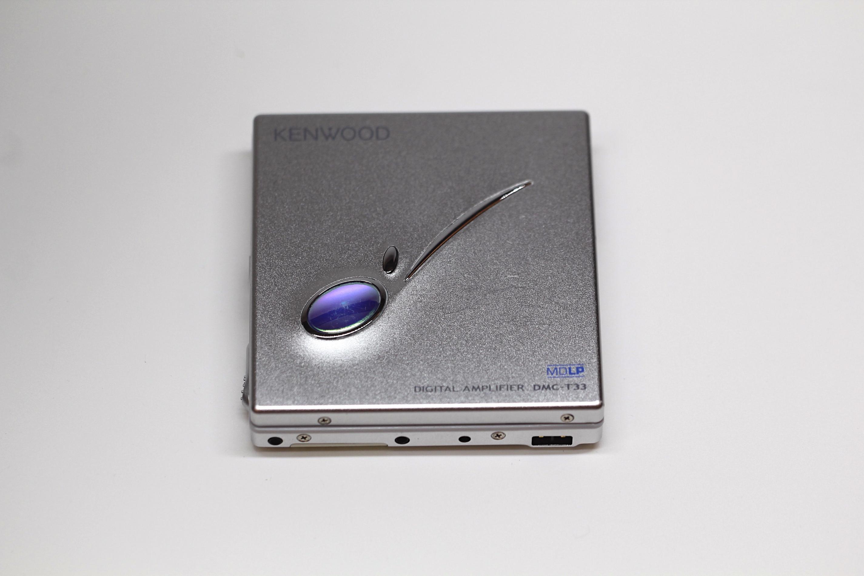 完動品 KENWOOD DMC-T33 ポータブルMDプレーヤー ケンウッド、連続再生約153時間のポータブルMDプレーヤー