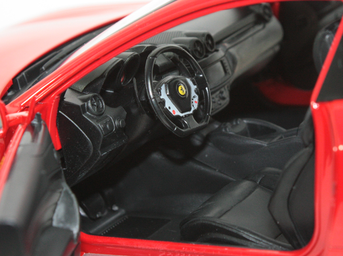 Xe thể thao Ferrari FF hợp kim tĩnh mẫu xe 1 đến 18 bánh nóng thương hiệu ra khỏi gói chính hãng chính hãng đồ chơi bé trai