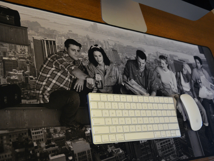 Friends around the six-person line Oversized super thick 800*400*5mm mouse pad