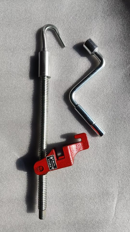 Anti-Derailment Fasteners for Railway Sections, Manual Brake Fasteners, Screw Handle for Electrified Areas
