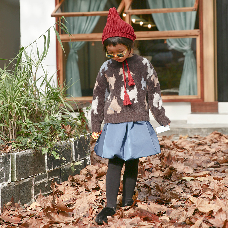 Pear small idle girl's winter style flower bud half body dress A character fluffy skirt woman baby skirt E84Q1778