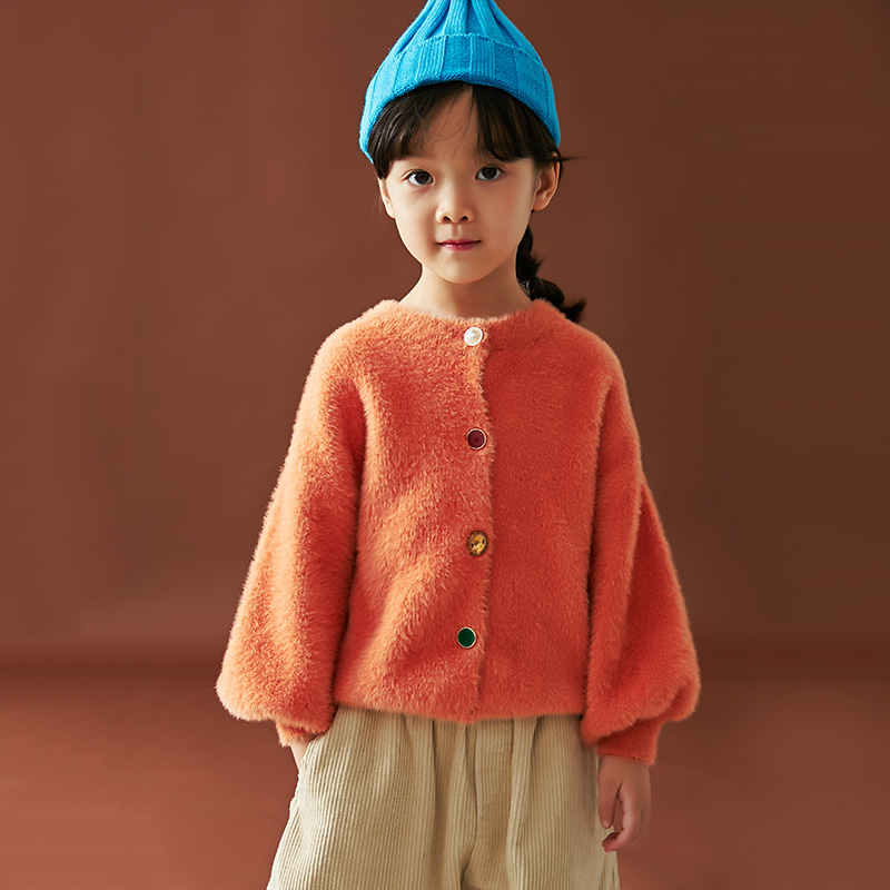 Li Xiaoxian girls' knitted cardigan 2022 autumn new children's Korean version of the Western style girl baby sweater coat