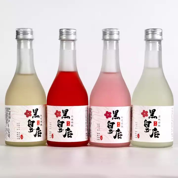 Free mail manufacturer Straight Hair Black Queen Peach Blossom Wine Rose Wine Lychee Wine 300ml net red low fruit wine