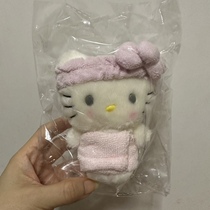 现货sanrio hello kitty温泉系列浴巾款毛绒公仔挂件高12cm