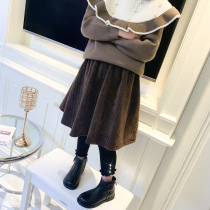 Girls skirt autumn Korean version of the princess autumn and winter big childrens foreign style corduroy a-line over the knee plus velvet childrens skirt