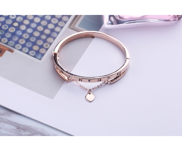 Vòng tay cỏ bốn lá nữ phiên bản Hàn Quốc của vòng tay cá tính đơn giản nhỏ hoa hồng vàng tươi đeo tay nữ sinh viên trang sức hoang dã vong deo tay
