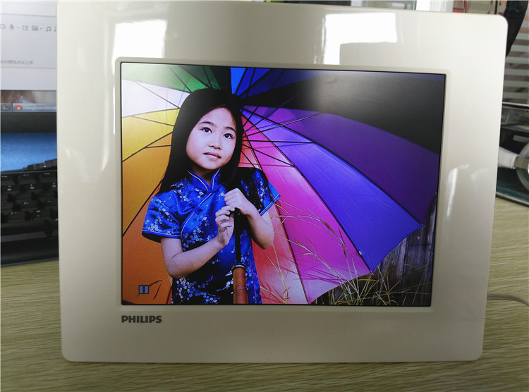 Philips SPF1528 khung ảnh kỹ thuật số siêu mỏng thời trang HD khung ảnh điện tử album 8 inch khung ảnh gốc xác thực