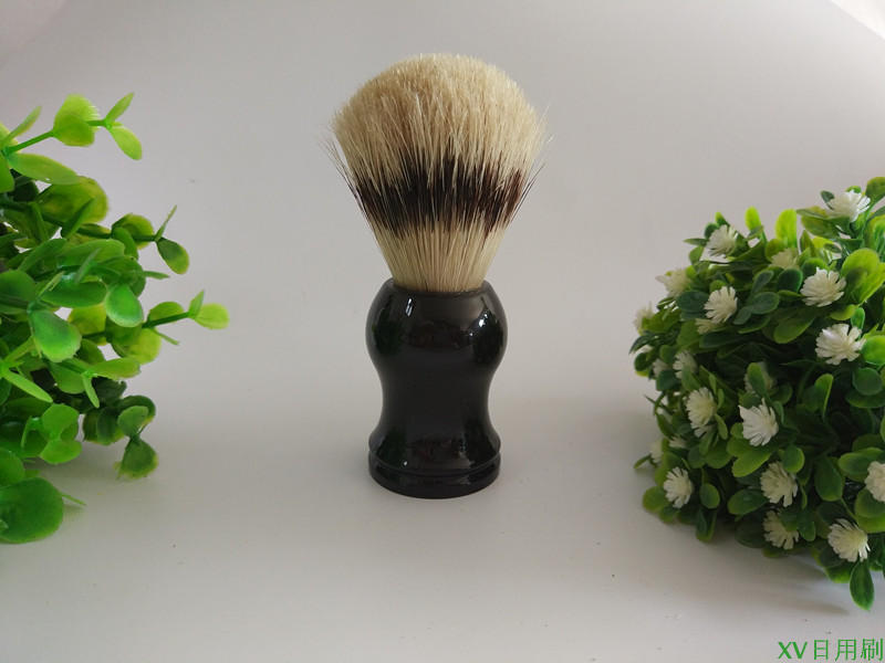 Bristle shaving brush Shaving brush Pig hair trim brush Traditional bristle foam brush in the hard hair trim brush