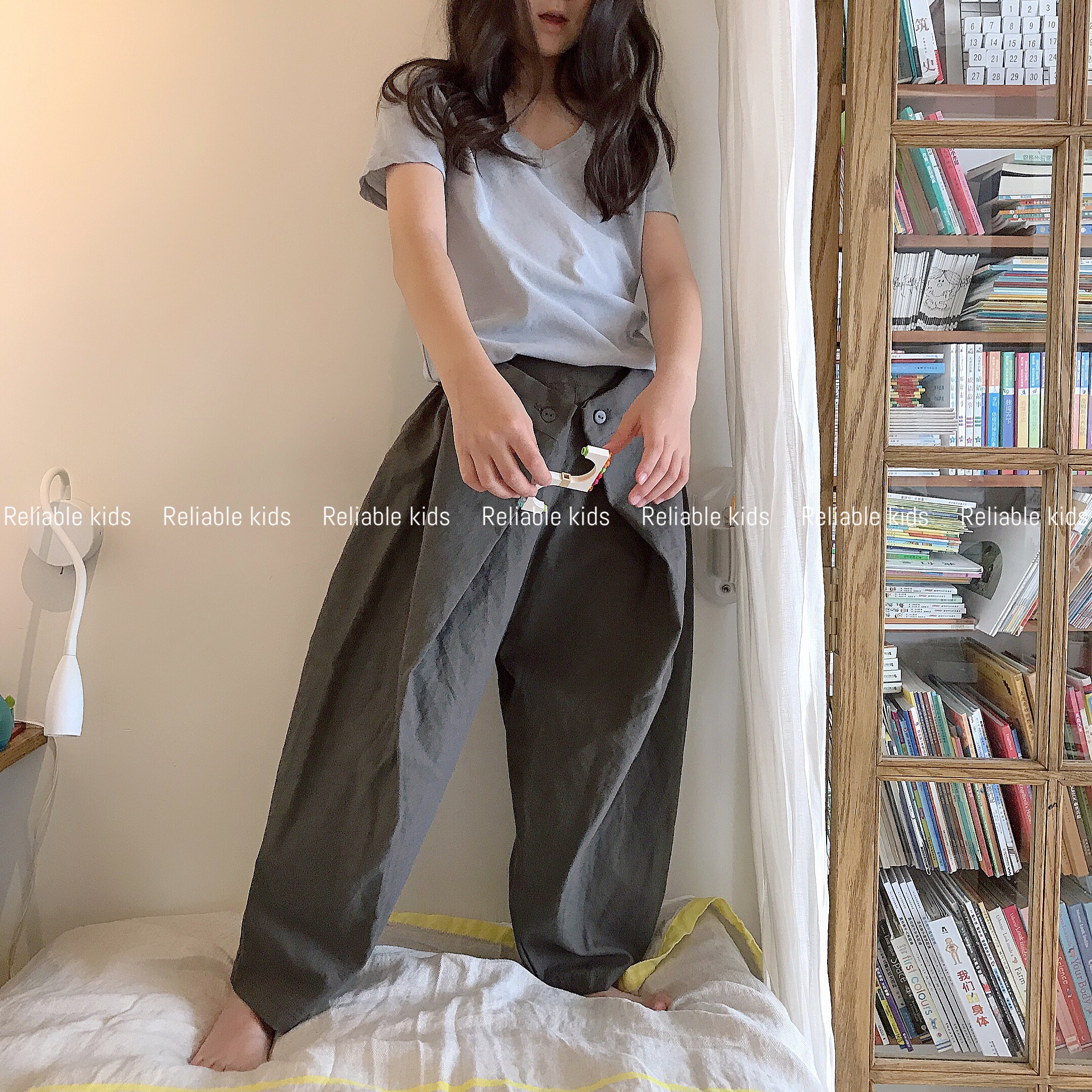 The Ails Reliabel Kedsi has been left with a great brand temperament grey cavity flirts with pants casually worn just to explode.