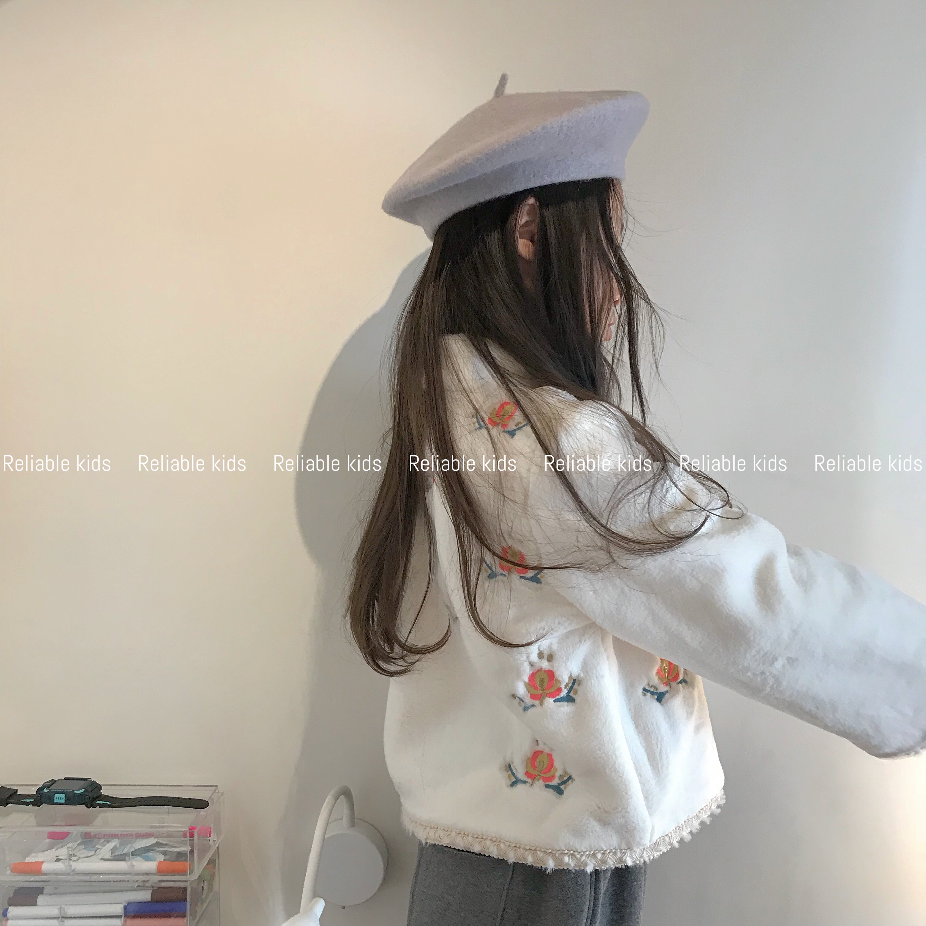┖Reliable kids┑ Finale Annual favorite high-end temperament flower embroidery short coat limited edition