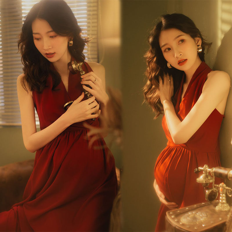 Photo studio pregnant mother new Hong Kong style art photo big belly mummy retro Hepburn red dress maternity photo clothing