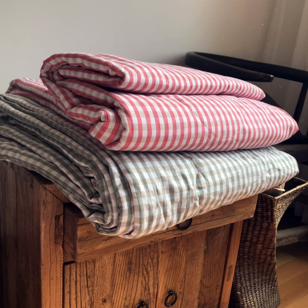 Sister Liu's family's unique and old bub Xia was cleaned by the classic money at no cost to clean up a lot of color