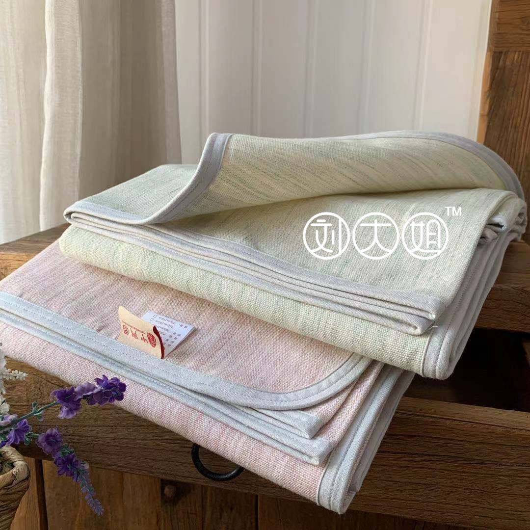 Sister Liu's family exports Yudan pure cotton old coarse cloth separate mat, thickened, crisp and simple four-season blanket