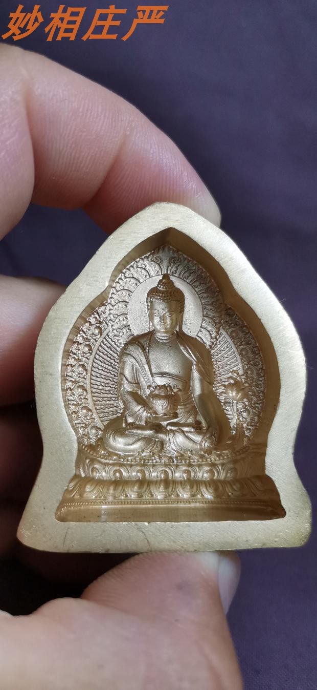 Pharmacist Buddha 4 5cm brass wipe molds no spot production weekly for more than a month