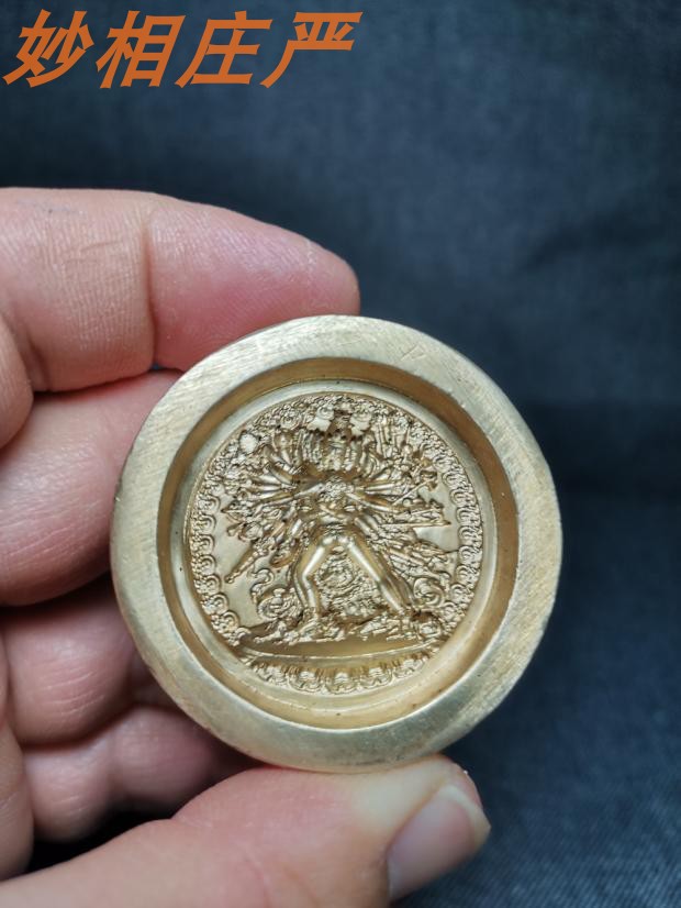 Time wheel diamond round 3 7cm brass wipe molds no spot production weekly for more than a month