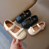 Кожаные туфли для девочек, черные школьные детские кожаные туфли, студенческие туфли для выступлений, детские туфли принцессы среднего и большого размера на мягкой подошве, школьные туфли