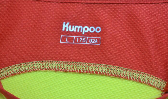 [Đặc biệt hàng ngày] 包邮 薰风 风 KUMPOO cầu lông mặc cầu lông không tay cầu lông mặc vợt cầu lông yonex chính hãng