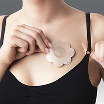 Non-woven breast paste Chest paste anti-light paste Plum milk paste anti-dew point paste 18 yuan a pack(5 pairs)