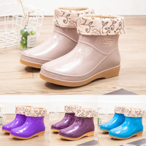 Fashion anti-skid waterproof shoes and rainshoes female Winter plus cotton warm short slug shoes work outside wearing a sleeve laundry