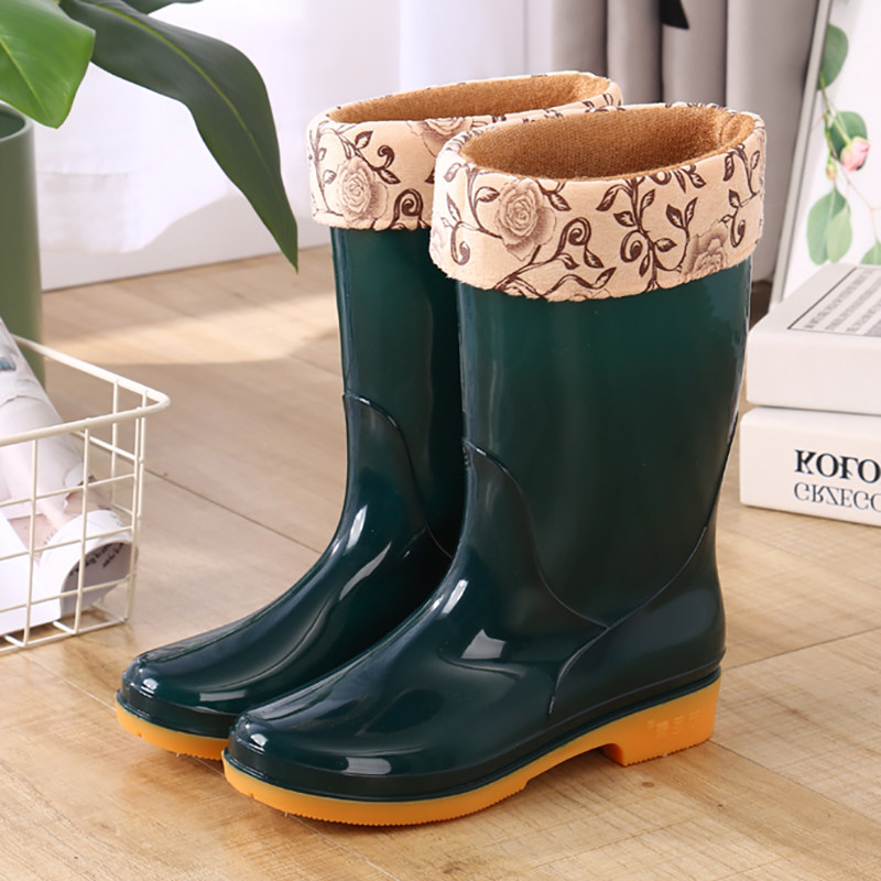 Fashion plus velvet cotton waterproof shoes treading water rain boots mid-tube rain boots adult rubber shoes non-slip overshoes women's kitchen warm winter
