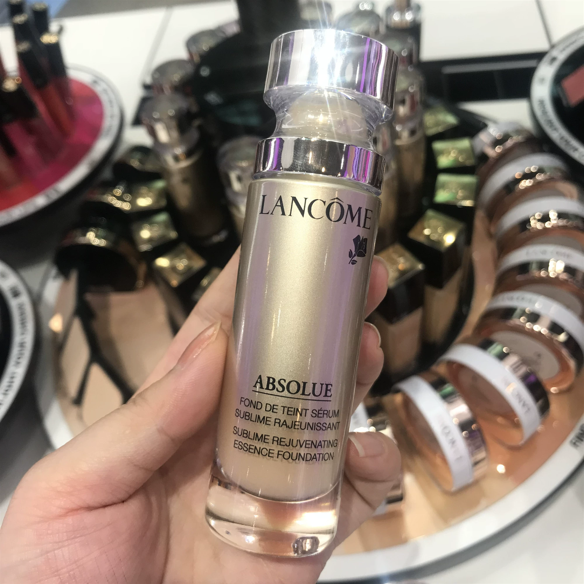 Lancome Lancome Pure Perfecting Essence Liquid Foundation SPF20 Kem Nền Che Khuyết Điểm Lâu Dài Với Bàn Chải Eo Phong Cách Mới - Nền tảng chất lỏng / Stick Foundation