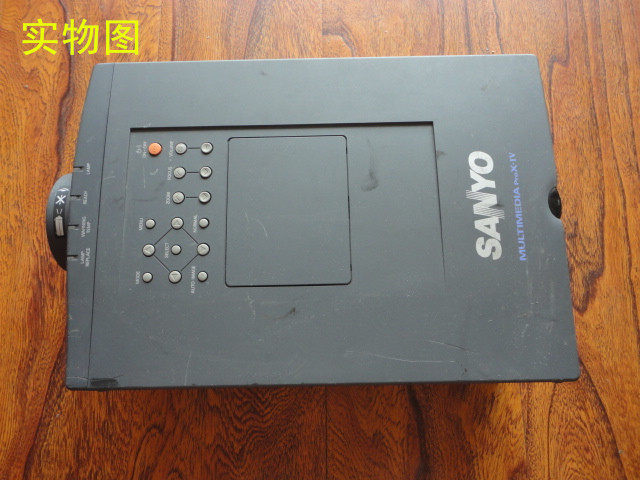 Second-hand Sanyo SANYO projector projectors PLC-SP10E1250 flow Ming LCD Japanese production