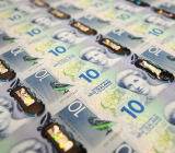 展望中期，ASB银行预计，随着全球经济放缓，纽元兑美元、欧元和英镑将出现下跌，纽元将进一步走软。但ASB银行同时也预计...