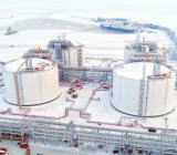 据普氏能源资讯2019年3月20日莫斯科报道，荷兰皇家壳牌公司的一名高管周三在莫斯科举行的液化天然气（LNG）大会上表示，尽管面临诸多挑战，但俄罗斯LNG已经做好...