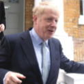 英首相约翰逊宣布向医疗系统注资，以兑现脱欧承诺；