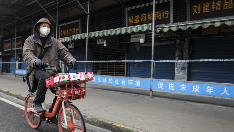 市场要闻，重大财经要闻，突发新闻及市场影响，关税升级，中美贸易战，英国脱欧进程，重大国际事件，伊核协议，中东地缘政治，最新消息