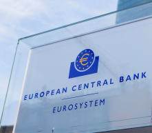 周一公布的数据显示，欧洲央行8月根据刺激计划的购债量下降，可能在保存弹药，因市场在疫情引发的重挫后有所改善，而且假日季导致购债量下降。欧洲央行将于周四更新...