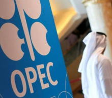 油价周一涨逾3%，OPEC+联合技术委员会建议将原油增产计划延迟三至六个月，缓解...