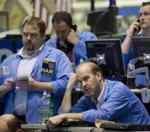 简而言之，投资者现在可以抛售风险资产，迫使谈判代表达成协议，然后立即后悔...