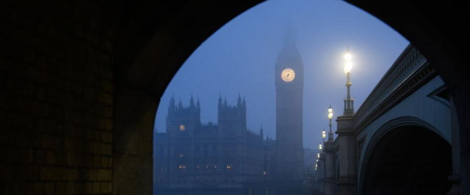 英镑汇率价格走势，英镑行情分析，技术分析，英镑兑美元，英镑对欧元，英国央行货币政策，英镑兑人民币最新价格，行情走势分析，cme英镑期货行情走势图，mt4英镑行情，英镑喊单直播室，英国脱欧谈判，脱欧进程，特蕾莎梅