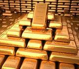 受全球经济刺激措施的支撑，黄金今年已上涨近16%，这种不产生收益的金属被视为对冲通胀和货币贬值的工具。而在近期，黄金价格的升势显得尤为特别，因为其几乎与美股...