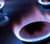 目前，七个欧盟成员国正在推动一个更有效的天然气价格上限，因它们认为此前提议的价格上限不太可能帮助消费者支付他们的能源账单...