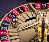 国内很多现货原油/沥青，都是基于做市商模式交易，且存在大量的诈骗违法行为，央视、人民日报、新华网等权威媒体多次曝光国内现货原油骗局，央视3.15晚会至少三次进行了深度曝光，投资人如果进行国内现货原油、现货沥青投资往往是血本无归、申诉无门